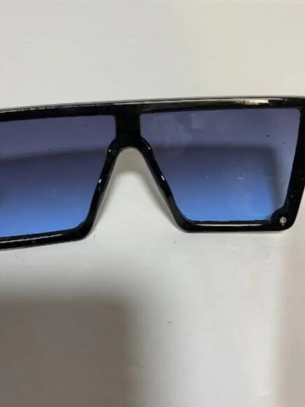 N/A oversized black